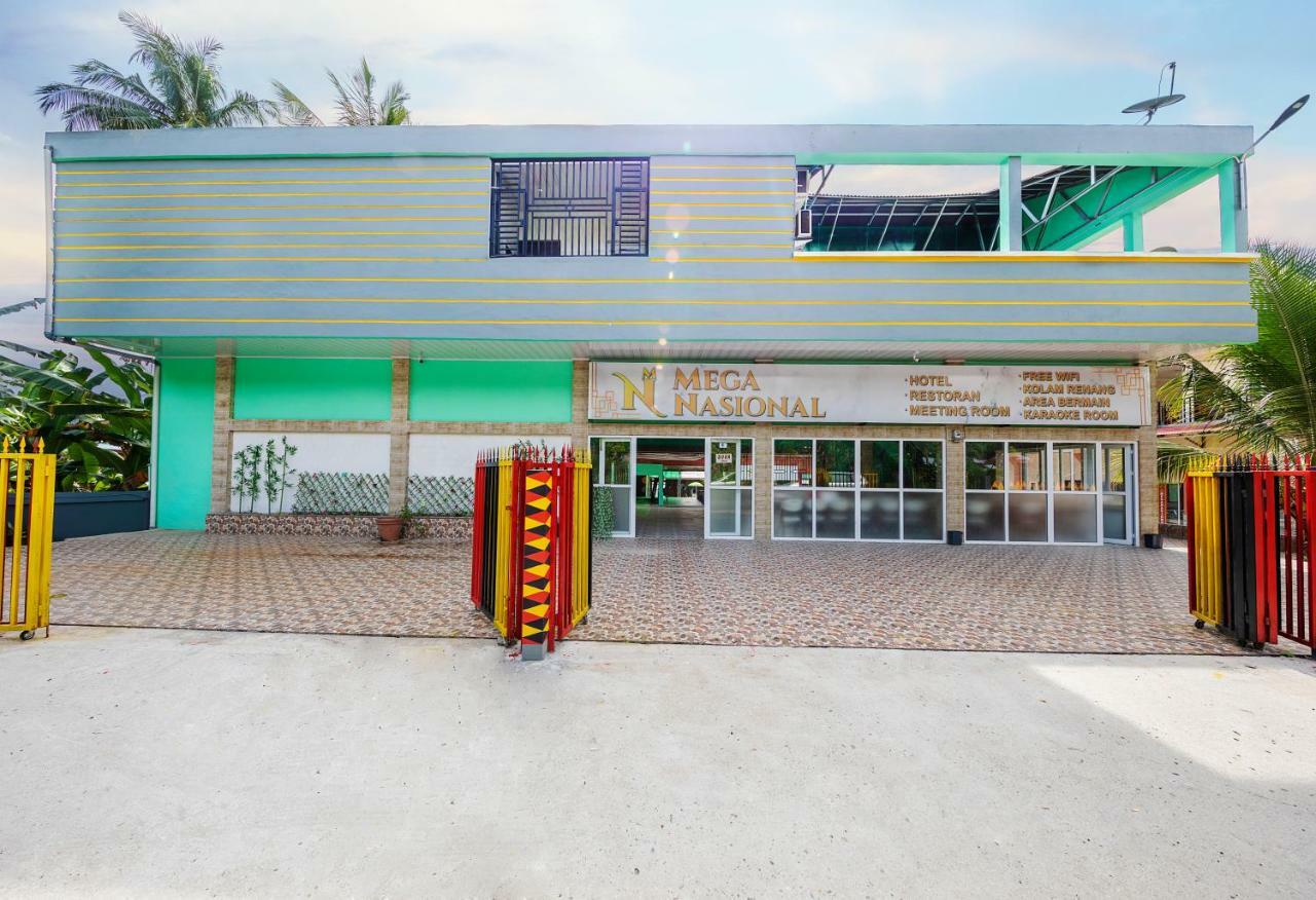Mega Nasional Seaview Hotel غونونغسيتولي المظهر الخارجي الصورة